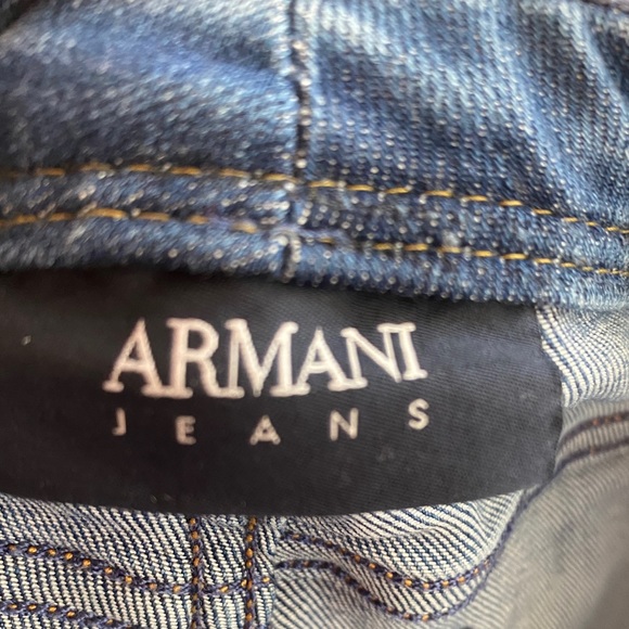 Armani Jeans - Picture 2 of 6